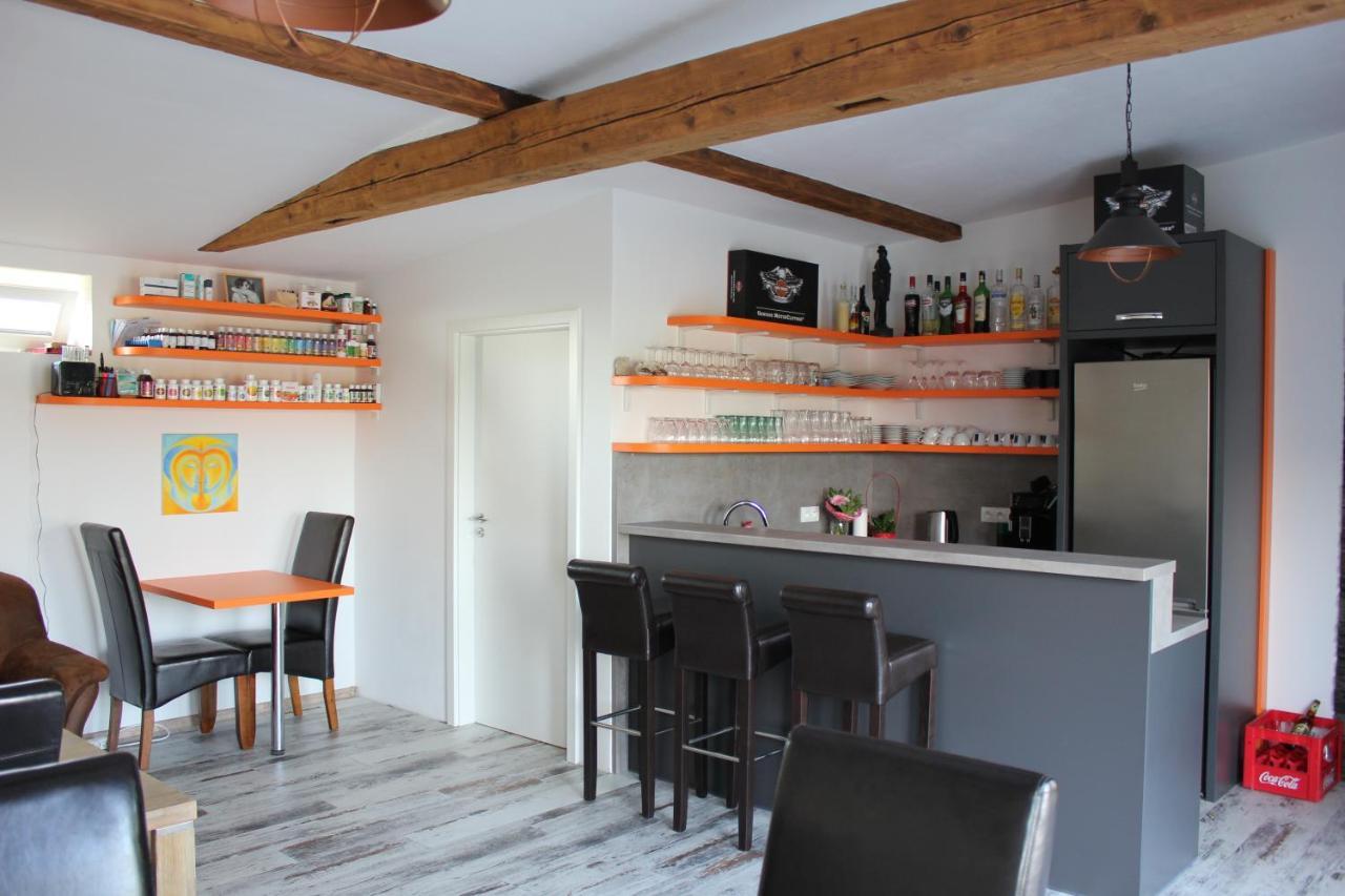 Penzion Na Samotach Apartment Jindrichuv Hradec Luaran gambar